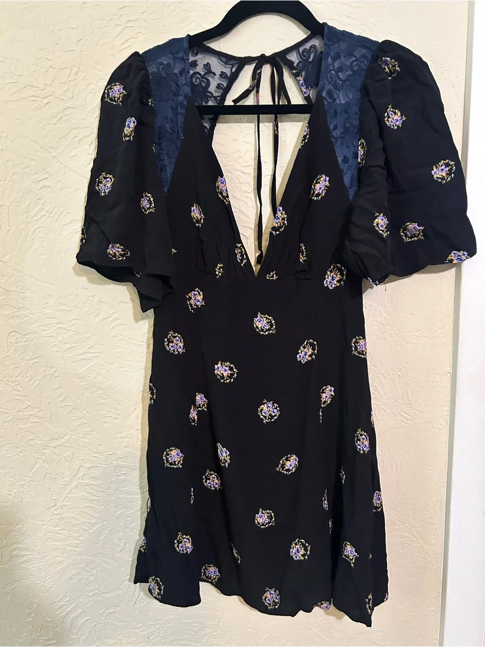 Free People Black Floral Backless V-Neck Mini Dress - Picture 4 of 7